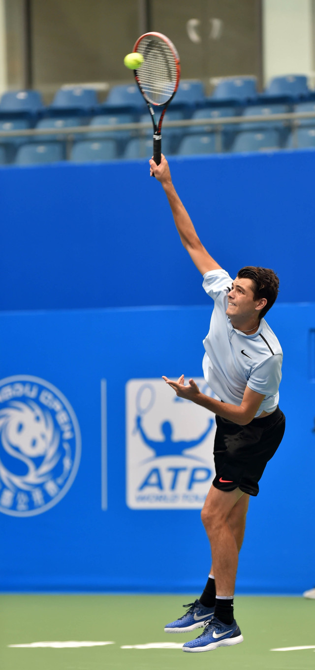 使他成为了 使他成为了