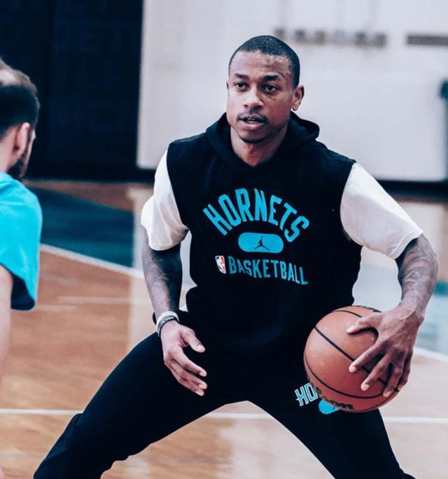 奇的跳投 奇的跳投