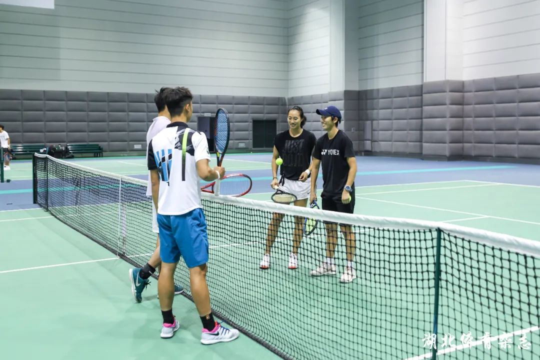 续的呐喊声 续的呐喊声